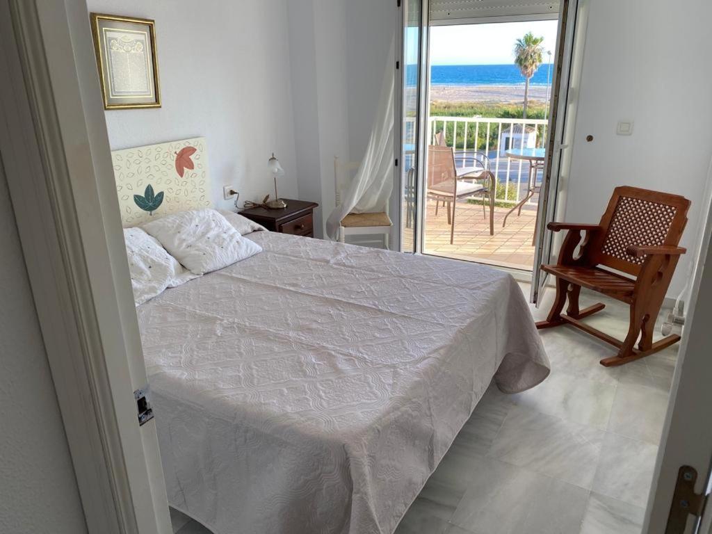 Apartamento Dos Faros Conil De La Frontera Exterior foto